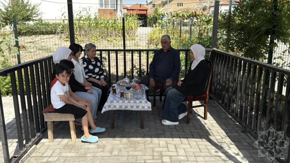“Laçından 4 övladımla çıxmışdım, 12 nəvəmlə qayıtdım” - Məmmədovların həyat hekayəsi 