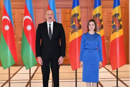 Azərbaycan Prezidenti Maya Sandunu təbrik etdi