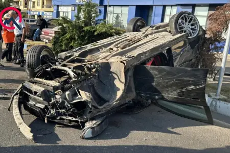 Sumqayıtda ağır qəza - “BMW” 3 maşına çırpılıb aşdı - Video