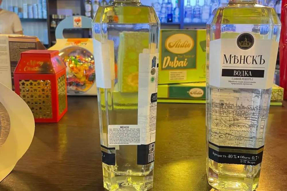 Alkoqollu içkilərin satışı mağazasında saxta içkilər aşkarlandı - FOTO