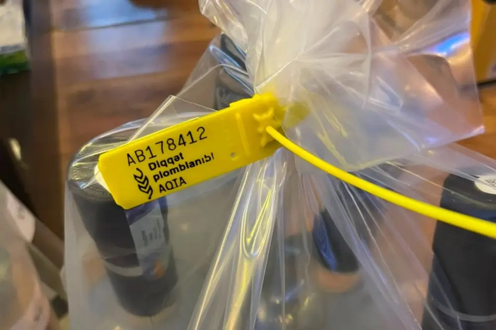 Alkoqollu içkilərin satışı mağazasında saxta içkilər aşkarlandı - FOTO