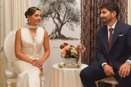 Sıla Türkoğlu nişanlandı - FOTO