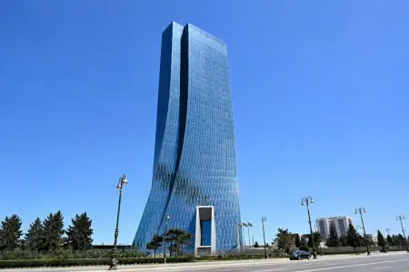 AMB 2 BOKT-un vəzifəli şəxslərini cərimələdi