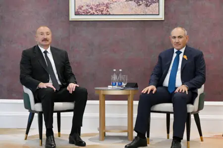 İlham Əliyevlə Paşinyan arasında görüş keçirilir - YENİLƏNDİ- FOTOLAR