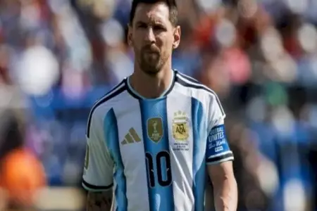 Messi milli komandadakı karyerasını başa vurdu