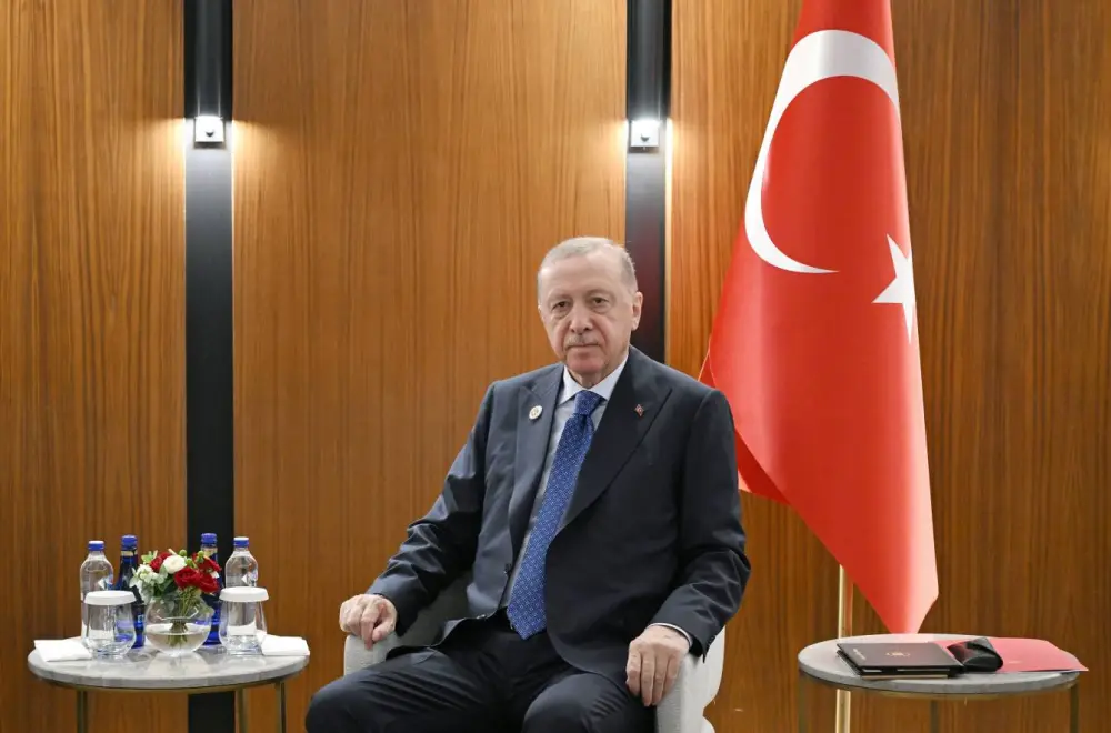 İlham Əliyevin Rəcəb Tayyib Ərdoğanla görüşü oldu - FOTOLAR - YENİLƏNDİ