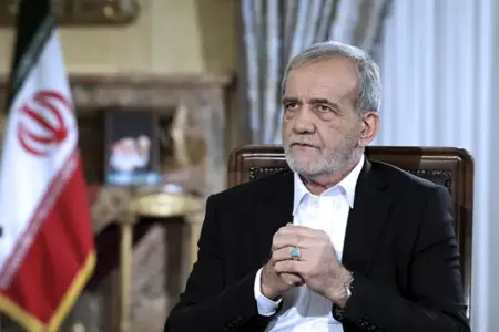 Pezeşkian qızı ilə Azərbaycan dilində danışdı