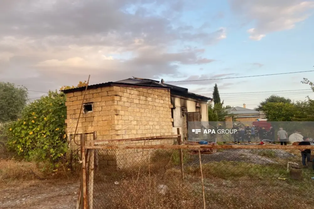 Şəkidə ev yandı – FOTOLAR