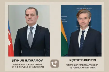 Ceyhun Bayramov litvalı həmkarı ilə sülh prosesini müzakirə etdi