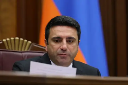 Simonyan Azərbaycana gələ bilər