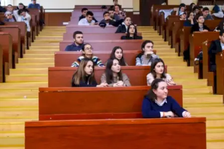 Birinci kurs tələbələri üçün vacib xəbərdarlıq