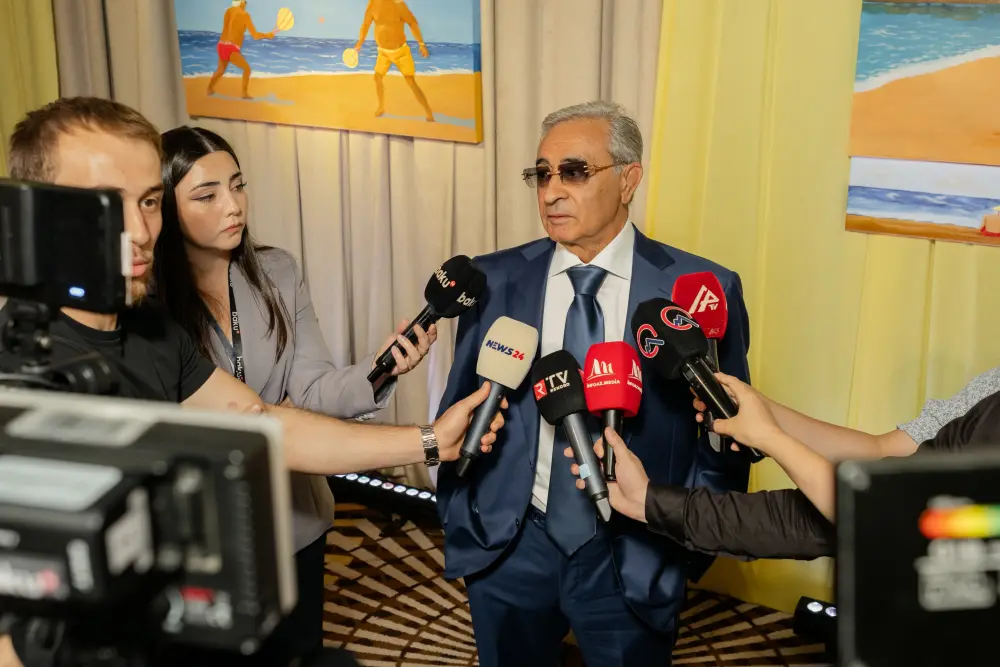 Kəmalə Cəfərovanın “Yaşamaq da sənətdir” adlı fərdi sərgisi keçirildi