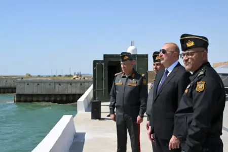 Prezidentin HDQ qərargahını ziyarətindən videoçarx