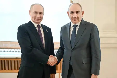 Paşinyan Moskvaya gedəcək