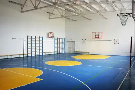 Məktəbli qız bədən tərbiyəsi dərsində öldü