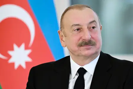 Prezident İƏT-in Baş katibini təbrik etdi