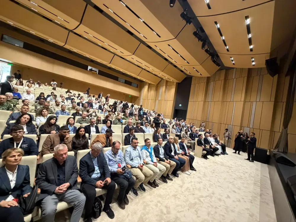 Diplomatlar Xankəndidə yeni layihələrlə tanış oldular - FOTOLAR