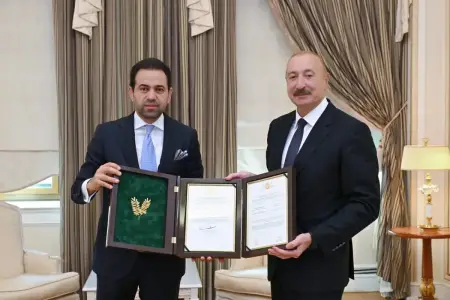 İlham Əliyevə "Zayed İnsan Qardaşlığı Mükafatı"nın sertifikatı təqdim olundu - FOTOLAR