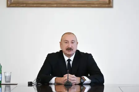"Heç kimin qabağında baş əymirik və əyməyəcəyik" - İlham Əliyev