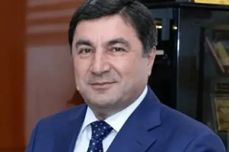 38,7 min manatlıq vergi borcu – ölkədən çıxışa məhdudiyyət qoyuldu