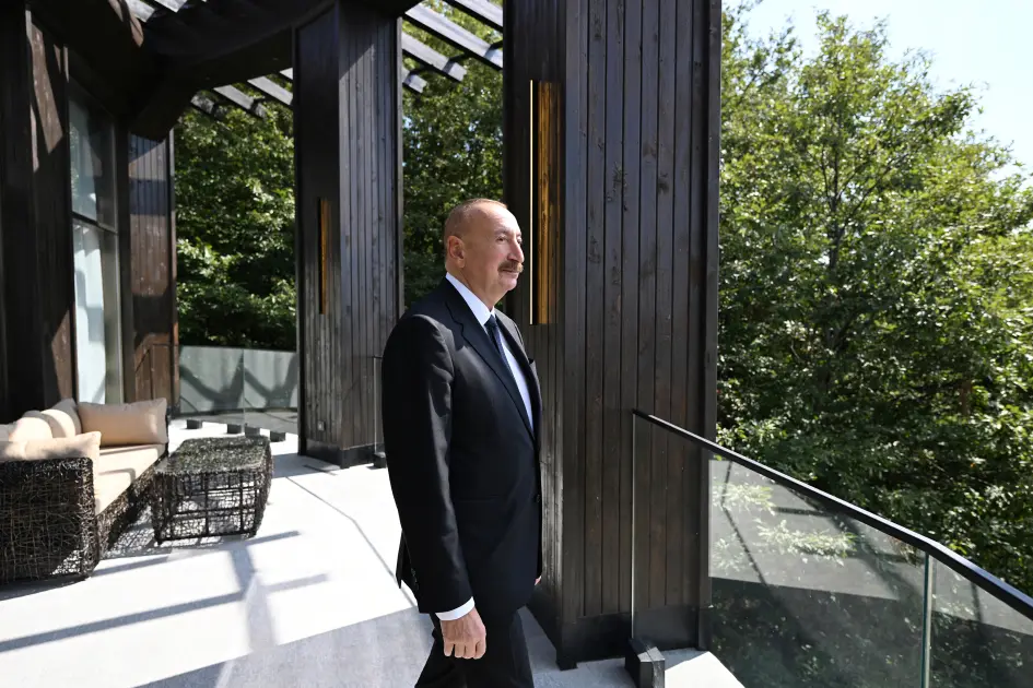 Prezident və xanımı Şamaxıda AÇILIŞDA- YENİLƏNDİ - FOTOLAR 