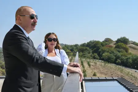 Prezident və xanımı Şamaxıda AÇILIŞDA- YENİLƏNDİ - FOTOLAR 
