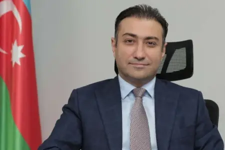 Anar Bayramov onu şöbə müdiri təyin etdi - FOTO