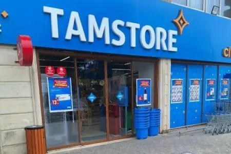 “Tam Store” əməkdaşları arasında dava: Bir nəfər bıçaqlandı