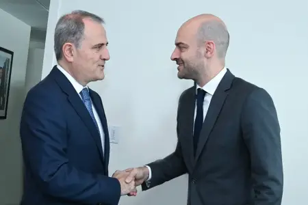 Azərbaycan və Fransanın XİN başçıları görüşdü