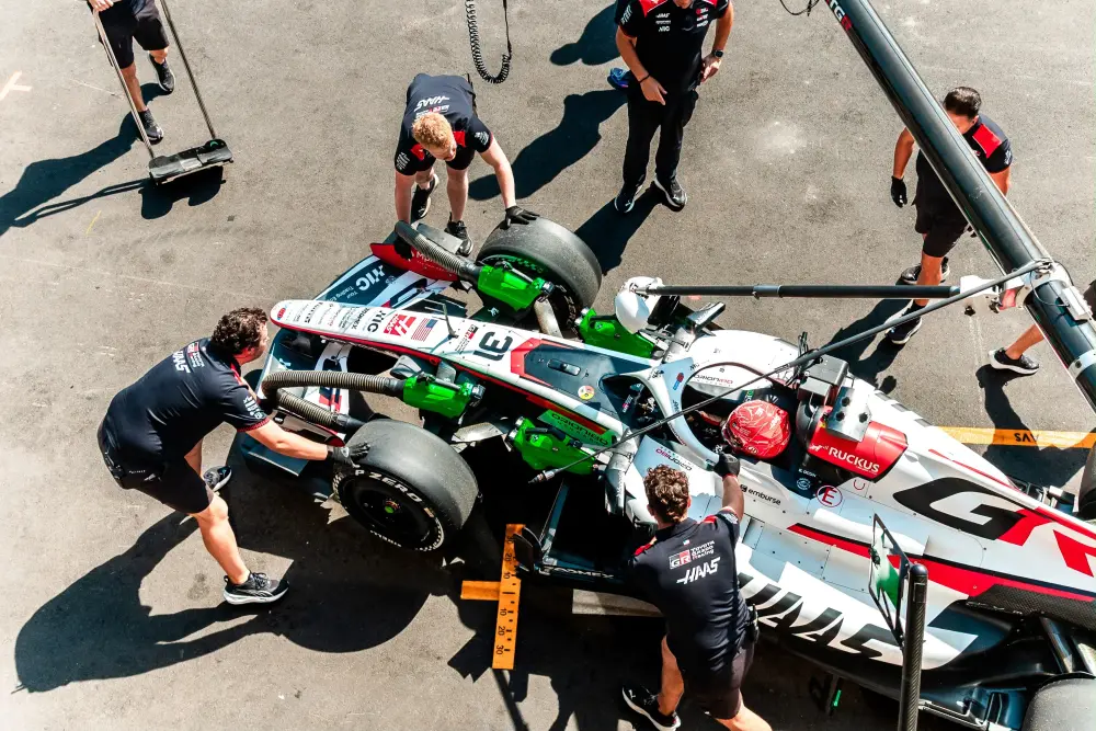 Anar Ələkbərov Formula 1-də - Fotolar