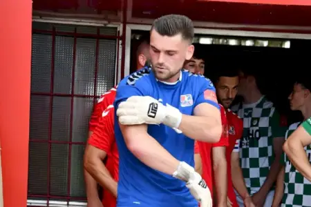 Çexiyalı qapıçı 20 il müddətinə futboldan uzaqlaşdırıldı