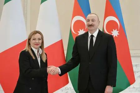 Meloni İlham Əliyevə təşəkkür etdi
