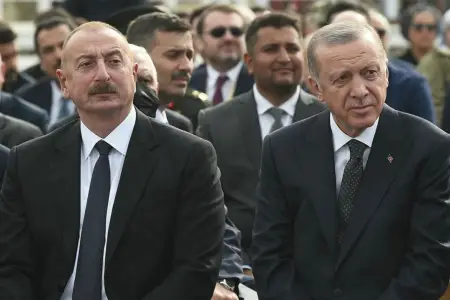 Ərdoğan Əliyevə zəng etdi