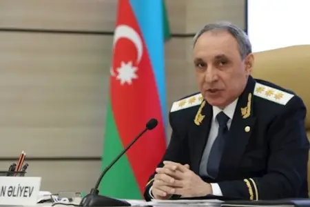 "Hərbi cinayətlərin sayı azalıb" - Kamran Əliyev