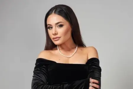 “Mənimlə razılaşmayanlar izləmədən çıxsın” - FOTO