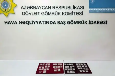 Bakıya gələn sərnişindən 4 milyonluq brilyant tapıldı - Foto