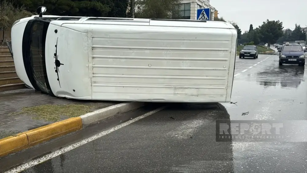 “BYD” ilə toqquşan “Ford” aşdı - Fotolar