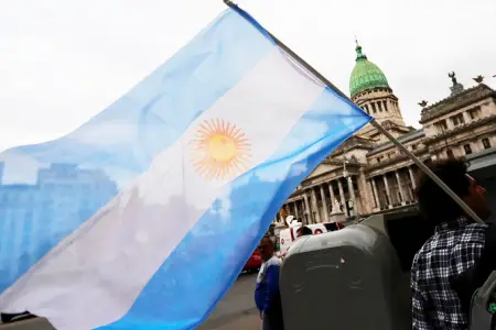 Argentina Folklend adaları ilə bağlı xəbərdarlıq etdi