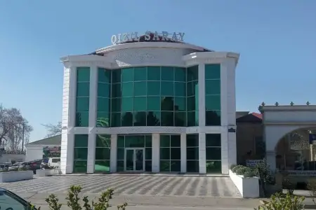 “Qızıl Saray”da istehlaka yararsız ətlər aşkarlandı - Fotolar
