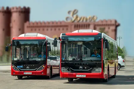 Bakıda 125 nömrəli avtobusda texniki nasazlıq yaranıb, sərnişinlər yolda qaldı