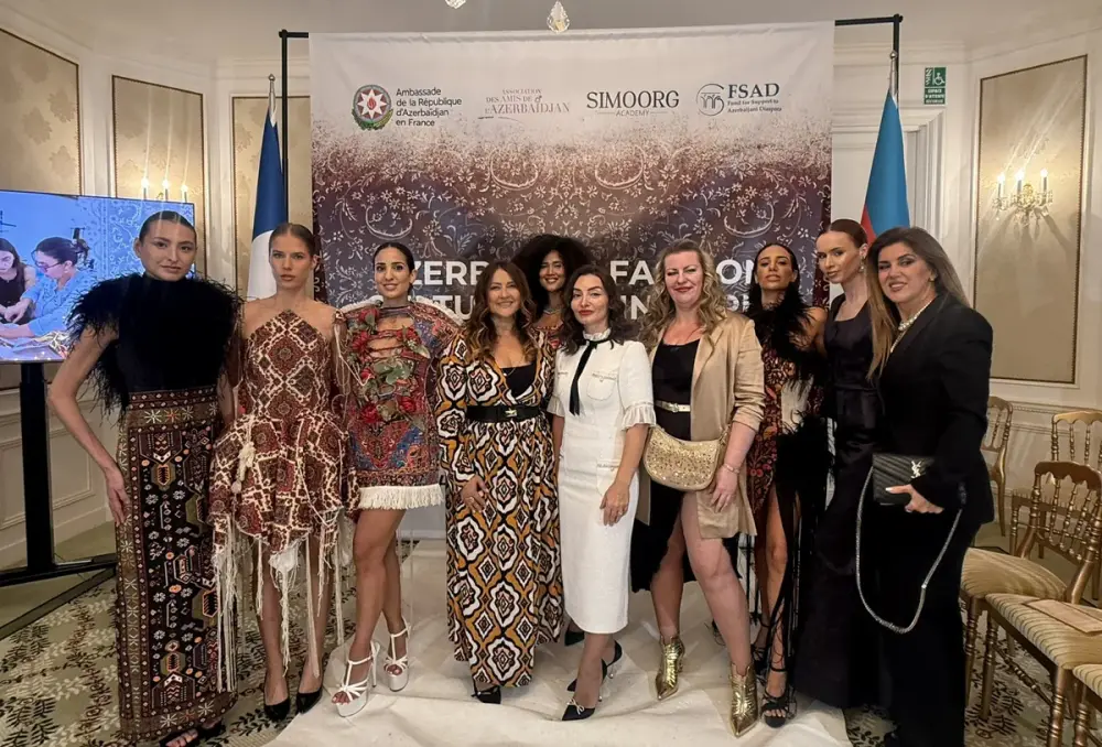 Azərbaycanlı modellər "Fashion Culture Day in Paris"də çıxış etdilər