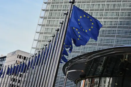 Aİ Rusiya diplomatlarına məhdudiyyət tətbiq edə bilər