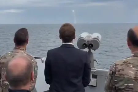 Fransa yeni raketini sınaqdan keçirdi - Makron izlədi+Video