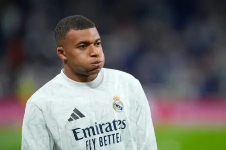Mbappe "Real Madrid"i tərk edə bilər - Şok iddia