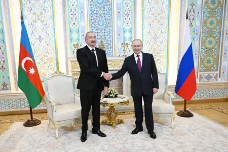 Prezident İlham Əliyev Putinə zəng etdi