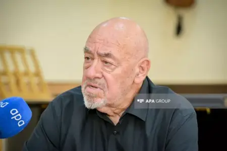 Üzeyir bəy Azərbaycan professional musiqisinin banisi deyil - Bəstəkar Aydın Əzim