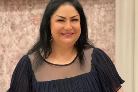 Əməkdar artist medalla təltif edildi