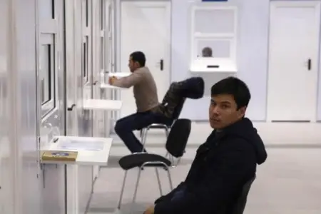 Rusiya əcnəbilərə yaşayış icazəsi üçün kvotanı müəyyənləşdirdi