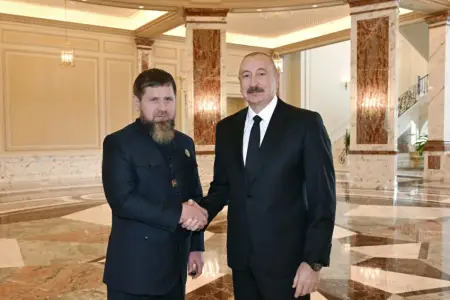 "Azərbaycan xalqını Qarabağ məsələsinin həlli münasibətilə təbrik edirəm" - Çeçenistanın lideri