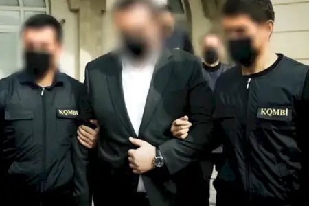 Külli miqdarda mənimsəmədə təqsirləndirilən musiqiçiyə dair qərar ləğv edildi